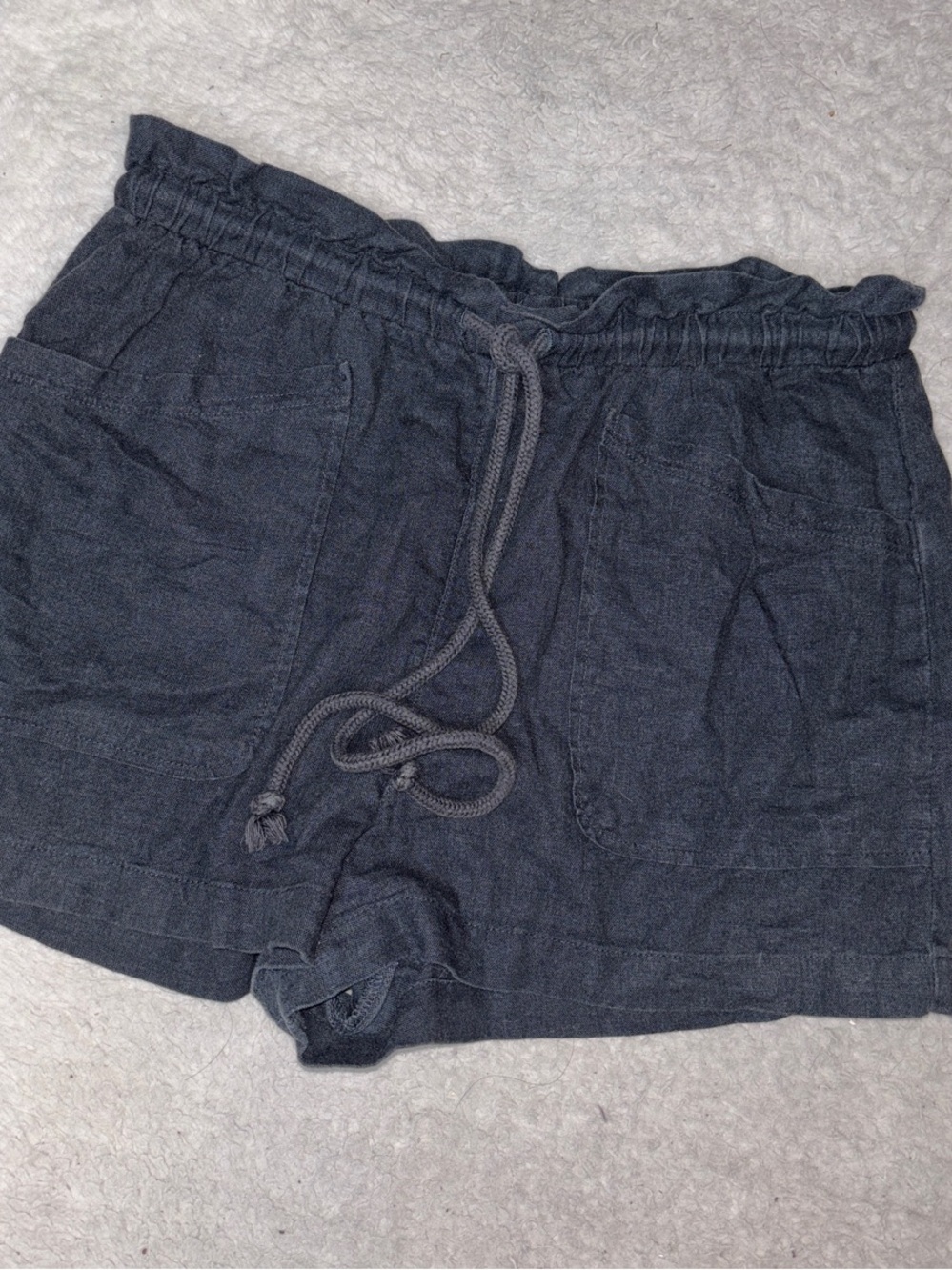 Women's Charcoal Black Drawstring Linen-Blend Shorts